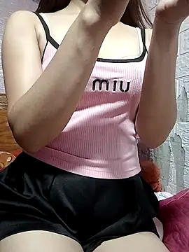Snapshot of mymy06 chatting on September 15, 2025, 1:06 am mymy06 online show from September 15, 2025, 1:06 am