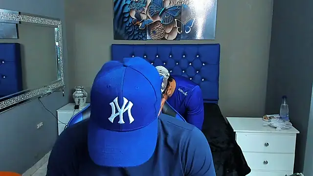 Snapshot of AngelAndChris chatting on October 16, 2025, 12:46 pm AngelAndChris online show from October 16, 2025, 12:46 pm