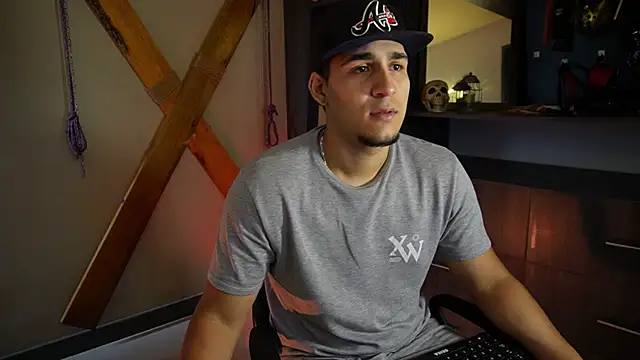 Snapshot of massimo_vidal_ chatting on September 12, 2025, 1:22 pm massimo vidal online show from September 12, 2025, 1:22 pm