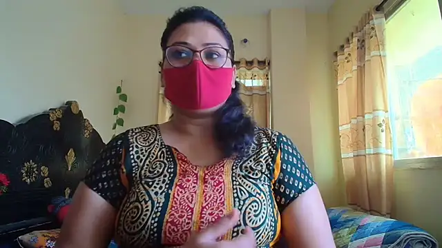 Elena cruz5 online show from March 29, 2026, 4:58 am