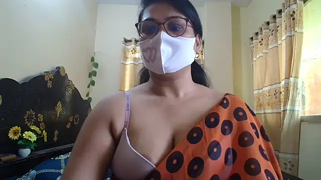 Elena cruz5 online show from April 11, 2026, 7:45 am