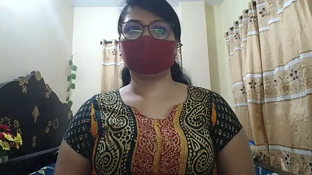 Elena cruz5 online show from March 17, 2026, 6:11 pm