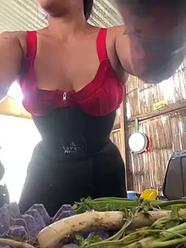 SaraBust online show from June 8, 2026, 4:51 pm