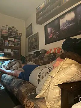 Stephanie1984 online show from April 3, 2026, 5:14 am