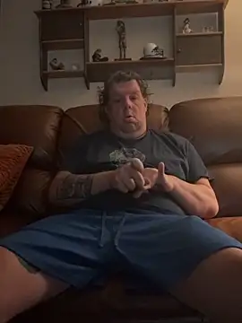 Stephanie1984 online show from April 2, 2026, 5:08 pm