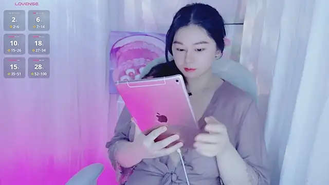 Scarlett-oracle online show from June 16, 2026, 3:12 pm