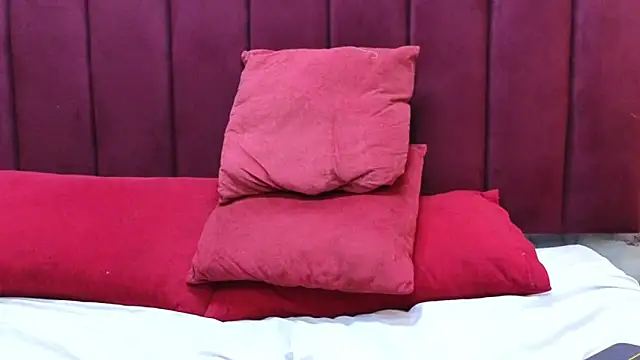 Snapshot of JeyJVazquez_ chatting on September 11, 2025, 1:44 pm JeyJVazquez online show from September 11, 2025, 1:44 pm