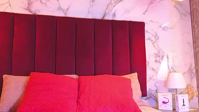 JeyJVazquez  online show from February 18, 2026, 1:29 pm