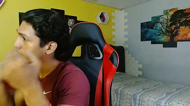 Snapshot of bull_cam chatting on November 24, 2025, 3:45 pm bull cam online show from November 24, 2025, 3:45 pm