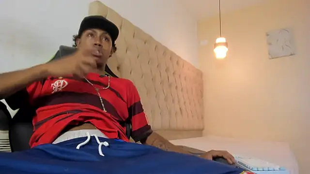 Snapshot of Jax_Maliq chatting on November 29, 2025, 3:28 am Jax Maliq online show from November 29, 2025, 3:28 am