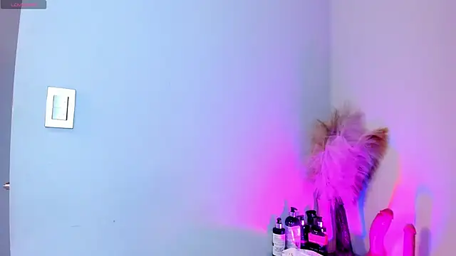 Snapshot of Mia_Valentine_ chatting on December 15, 2025, 8:25 pm Mia Valentine online show from December 15, 2025, 8:25 pm