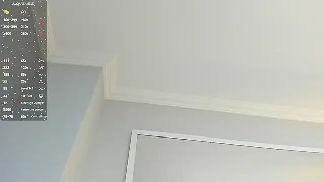 Snapshot of Mia_Valentine_ chatting on December 17, 2025, 8:25 pm Mia Valentine online show from December 17, 2025, 8:25 pm