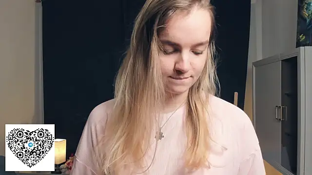 KerenFurguson online show from October 29, 2025, 7:24 pm