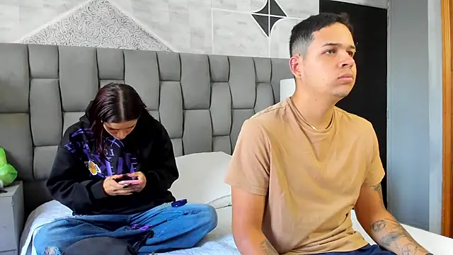 Snapshot of markAndPhilip chatting on September 29, 2025, 12:22 pm markAndPhilip online show from September 29, 2025, 12:22 pm
