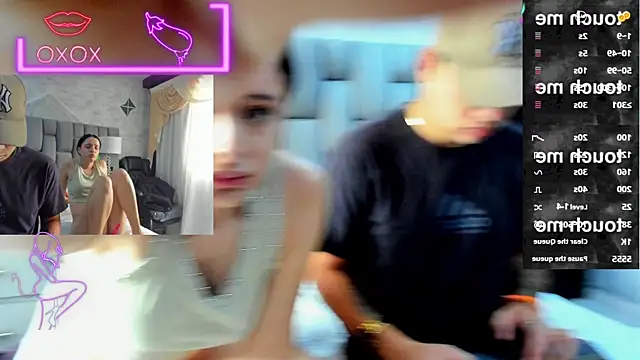 Snapshot of markAndPhilip chatting on October 17, 2025, 12:40 pm markAndPhilip online show from October 17, 2025, 12:40 pm