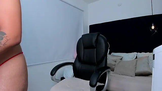 Snapshot of kate_lua chatting on September 29, 2025, 12:44 pm kate lua online show from September 29, 2025, 12:44 pm