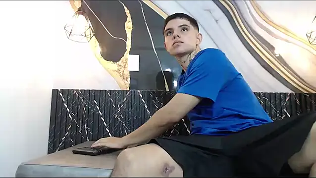 NoahAyala online show from November 7, 2025, 3:00 am