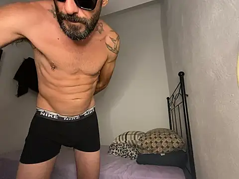 Snapshot of Asmodeo-6 chatting on October 13, 2025, 6:42 pm Asmodeo-6 online show from October 13, 2025, 6:42 pm