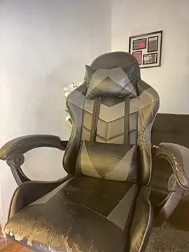 RedVelvet Dream online show from November 22, 2025, 8:18 pm