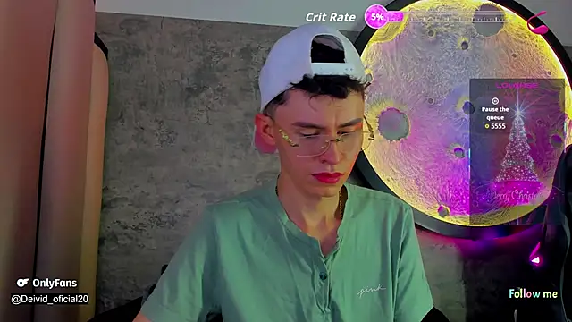 Snapshot of Deivid_oficial20 chatting on December 17, 2025, 9:53 pm Deivid oficial20 online show from December 17, 2025, 9:53 pm