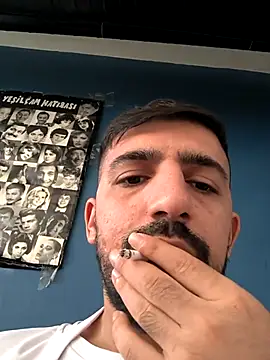 ahmet4090 online show from September 25, 2025, 8:53 am