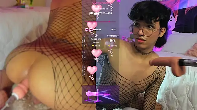 Snapshot of Obsessions_of_lua chatting on October 14, 2025, 9:15 pm Obsessions of lua online show from October 14, 2025, 9:15 pm