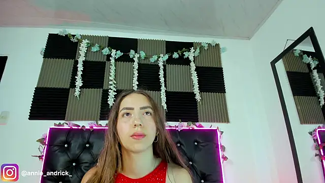 Snapshot of _leda_swan_ chatting on April 30, 2026, 10:00 am leda swan online show from April 30, 2026, 10:00 am