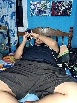 ramito1007 online show from September 13, 2025, 4:56 am