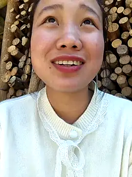 liu-liusexy online show from February 21, 2026, 6:59 am