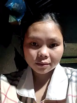 omiu-baby online show from December 21, 2025, 11:16 pm