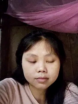 Snapshot of omiu-baby chatting on May 9, 2026, 12:47 am omiu-baby online show from May 9, 2026, 12:47 am