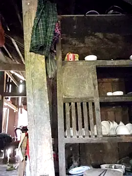 omiu-baby online show from April 11, 2026, 1:35 am