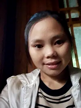 omiu-baby online show from October 26, 2025, 12:33 am