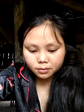 omiu-baby online show from April 16, 2026, 2:45 am