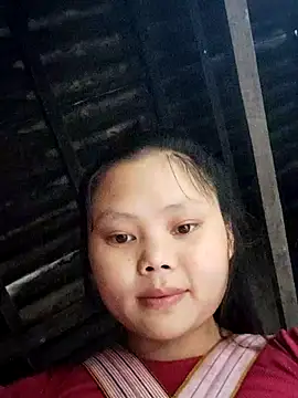 Snapshot of omiu-baby chatting on May 6, 2026, 11:31 pm omiu-baby online show from May 6, 2026, 11:31 pm