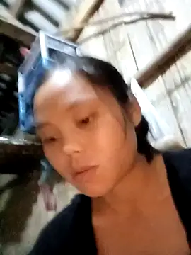 omiu-baby online show from September 21, 2025, 1:49 pm