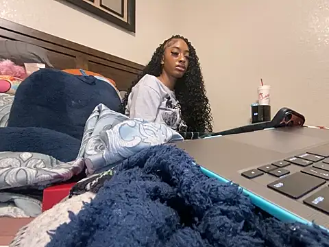 Brooke012 online show from March 8, 2026, 7:22 am