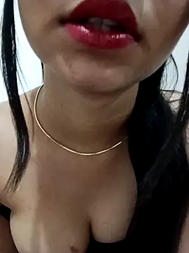 Snapshot of radhya_0 chatting on May 7, 2026, 5:16 pm radhya 0 online show from May 7, 2026, 5:16 pm