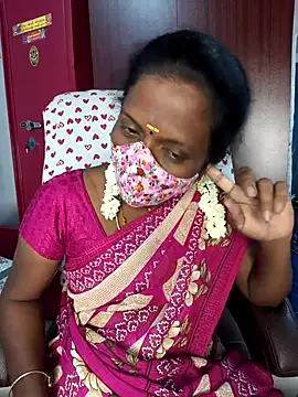 umashreetamil online show from April 18, 2026, 3:53 am