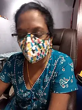 Snapshot of umashreetamil chatting on May 27, 2026, 3:08 pm umashreetamil online show from May 27, 2026, 3:08 pm
