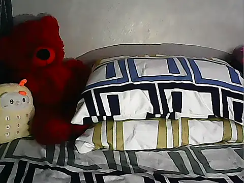 xxkitty27xx online show from September 12, 2025, 1:39 am