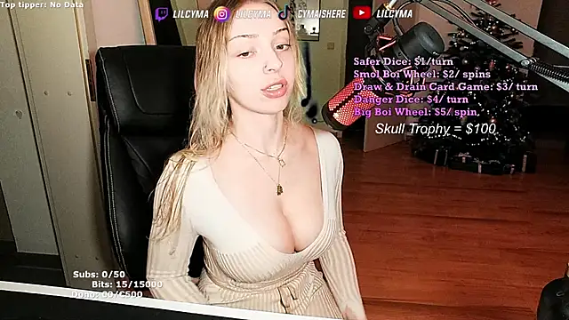 Snapshot of cymaishere chatting on December 22, 2025, 11:38 pm cymaishere online show from December 22, 2025, 11:38 pm