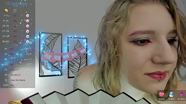 Hailey Foxy online show from February 5, 2026, 12:01 pm