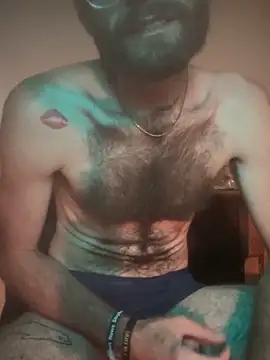 Snapshot of hungspundick1 chatting on October 15, 2025, 2:47 pm hungspundick1 online show from October 15, 2025, 2:47 pm