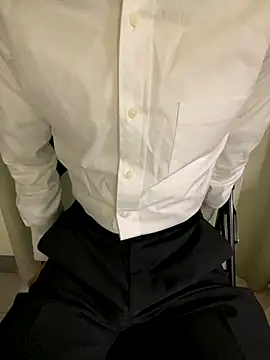 Snapshot of Daddygarry chatting on October 11, 2025, 9:32 am Daddygarry online show from October 11, 2025, 9:32 am