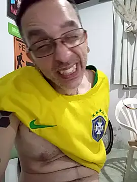 Snapshot of dinho_carioca chatting on October 3, 2025, 3:09 am dinho carioca online show from October 3, 2025, 3:09 am