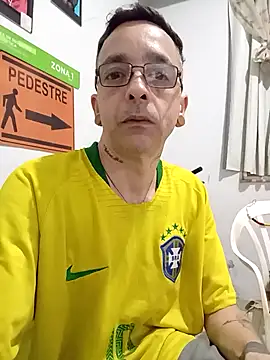 Snapshot of dinho_carioca chatting on October 11, 2025, 2:07 pm dinho carioca online show from October 11, 2025, 2:07 pm