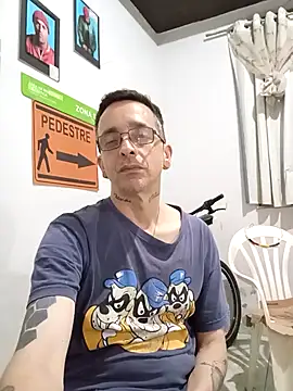 dinho carioca online show from October 23, 2025, 3:38 am