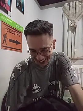 dinho carioca online show from November 12, 2025, 1:48 pm