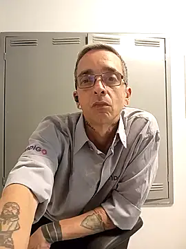 dinho carioca online show from March 6, 2026, 2:12 pm